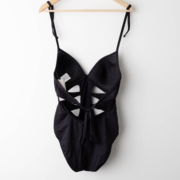 Kenneth Cole | Tummy Toner Cutout Swimsuit | M - Picture 8 of 10